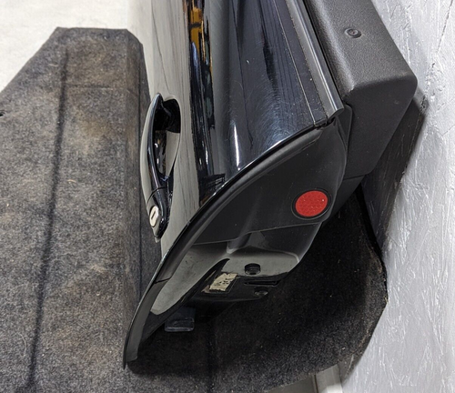 Audi TT mk1 00-06 Roadster Driver Side LH Complete Door - Picture 8 of 16