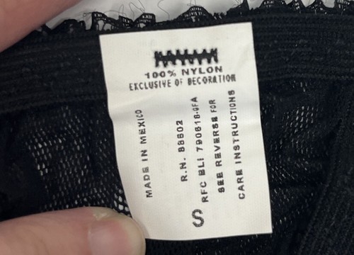 Vintage 90’s Woman’s Thong Panties Sz Small Satin Lace Black Floral - Picture 3 of 6