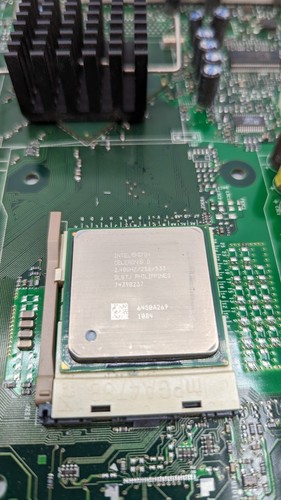 Placa madre Dell E210882 con Intel Celeron CPU RAM 512 mb DDR probada - Imagen 13 de 18
