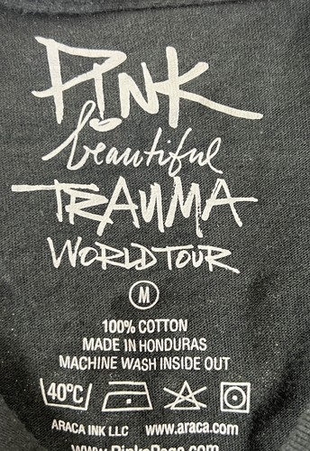 Pink Beautiful Trauma Tour 2019 Concert T-shirt Size M - Picture 4 of 4