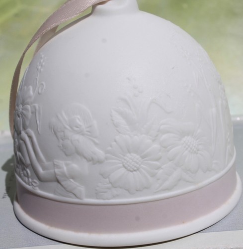 Campana de primavera de porcelana vintage LLADRO Campana Primavera, 1991 3" de alto #7613 - Imagen 19 de 23