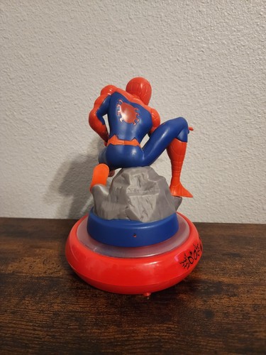 Marvel Spiderman Battery Operated Nightlight Works 2021 Lights Up 9" tall CLEAN - Picture 3 of 5