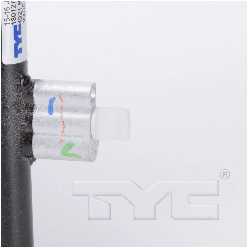 Condensador de aire acondicionado TYC para Jeep Renegade 2015-2018 2,4 L 2016 2017 Foto 4 de 4
