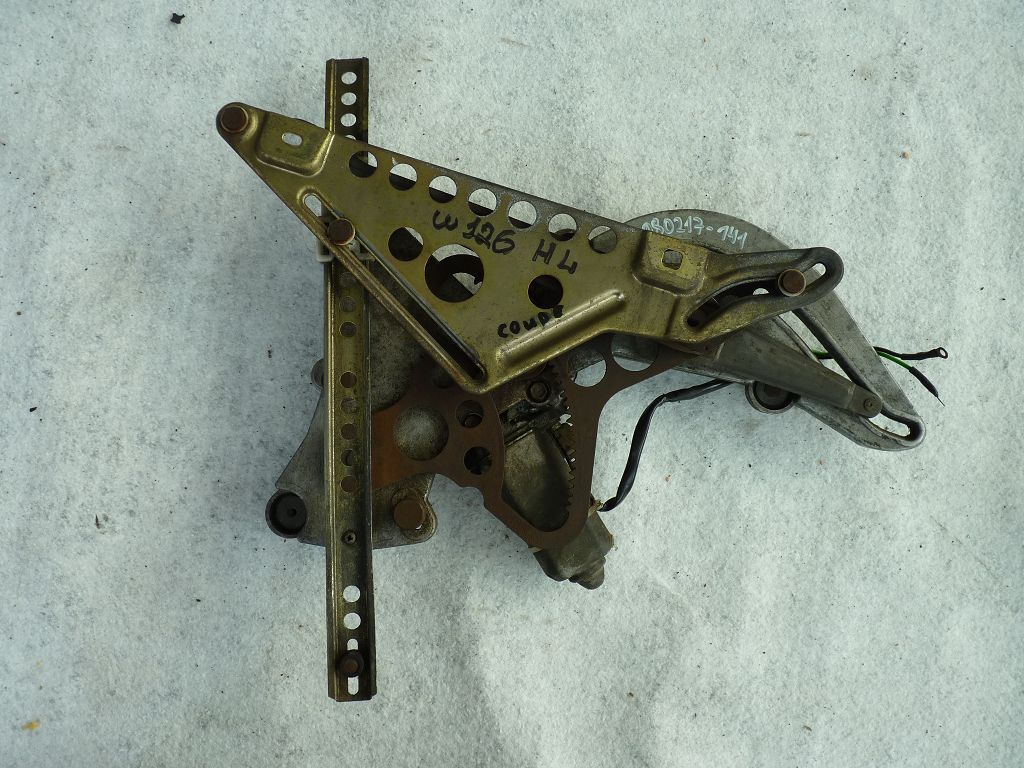 Picture 1 of 4