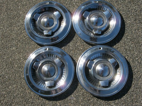 Genuine 1965 Dodge Polara Coronet 14 inch spinner hubcaps wheel covers - Picture 10 of 13