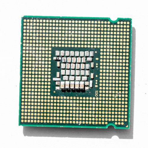 Intel Core 2 Duo E6850 SLA9U LGA775 3GHz Dual Core Processor Grade C Missing Cap - Picture 2 of 3