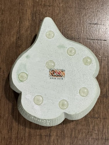 Roogo Brand Lucky 4 Leaf Soap/Trinket Dish 4.25” Lt Green in Pristine Condition - Picture 4 of 7