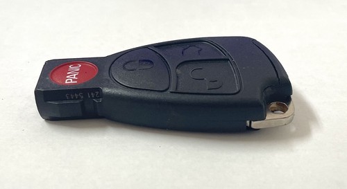 Mercedes OEM Key Fob IYZ3312 - Picture 10 of 15