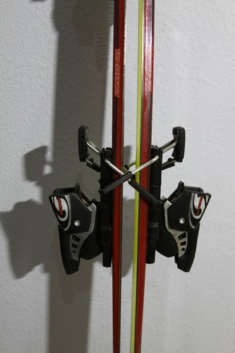 Rossignol skis carbon salomon 500 US men sizes 9.5 - 12.5 with Scott poles - Picture 10 of 10