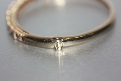Fine 14K Yellow gold Hinged Diamond/ Ruby Oval Bangle Bracelet 14.1 Grams - Picture 6 of 11