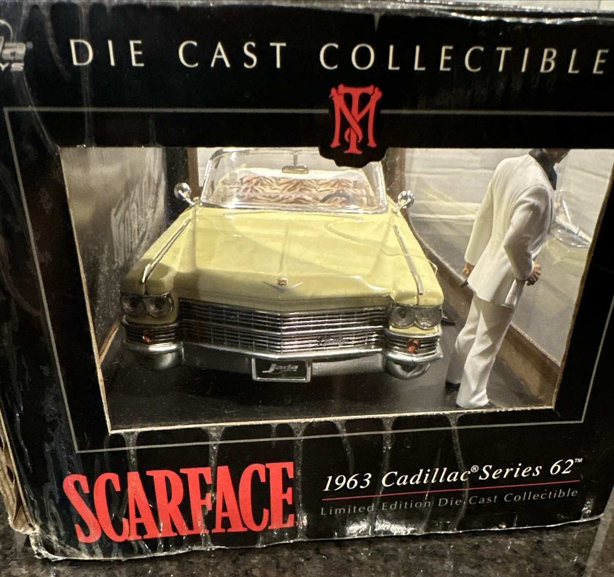 LIMITED EDITION SCARFACE 1963 CADILLAC SERIES 62 1:24 | eBay