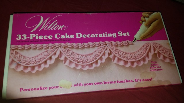 Vintage Wilton Sugar Plum Decorating Kit For Sale Online Ebay