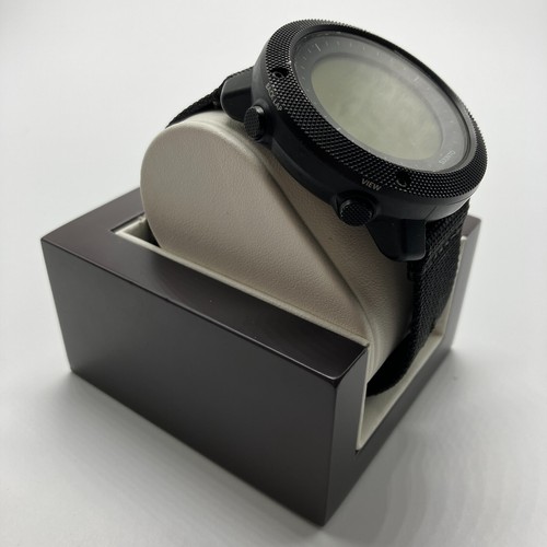 Suunto Traverse Alpha GPS Men Black Digital Watch with Charger in Stock - Picture 3 of 9