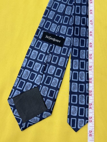 Authentic YSL YVES SAINT LAURENT Paisley Design On N.Blue 100% Silk Necktie Tie - Picture 13 of 13