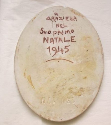 Ritratto su porcellana, formella in porcellana DIPINTA A MANO VINTAGE ANN0 1945 - Imagen 2 de 2