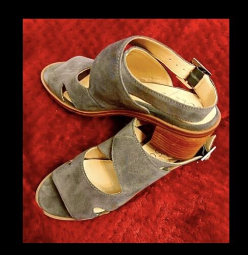 SOLE SOCIETY Tresey 7M Cow Suede/leather was $119.99,Heel 2"-3"gray/brown - Picture 2 of 22