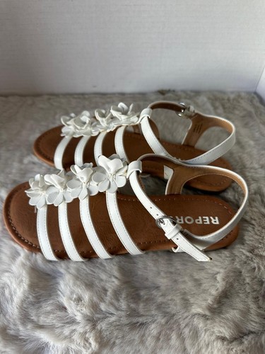Report Carmenia Sandals Girls Size 5 White Floral Applique Strappy Open Toe - Picture 6 of 7