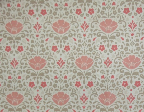 7+ yds Quilting Cotton Fabric Pale Pink Cream Beige  Floral Ornamental 257 - Picture 1 of 5