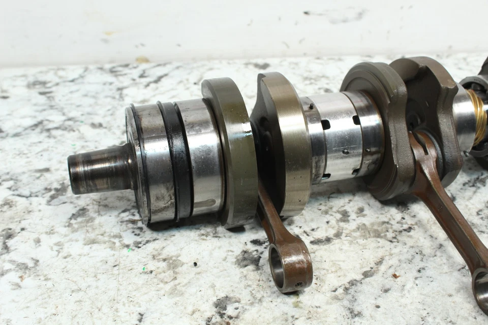 1998 YAMAHA MOUNTAIN MAX 700 Crankshaft Crank Rods  8CH-11400-12-00 - Image 3 of 4