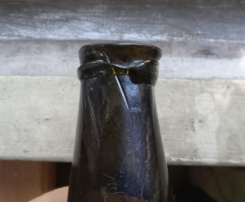 1740s FREE BLOWN BLACKGLASS HORSE HOOF ONION RUM BOTTLE OPEN PONTIL RIVER DUG - Picture 6 of 13