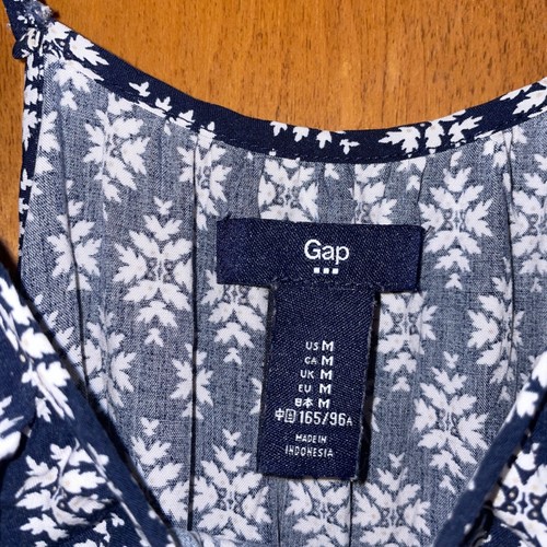 Vestido Gap para mujer azul marino y blanco estampado floral sin mangas M viscosa correa ajustable - Imagen 5 de 6