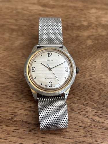 Vintage Timex Waterproof Men's Watch - Picture 1 of 12