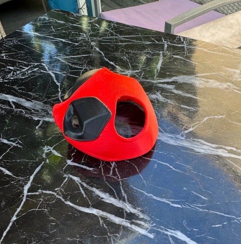 3D-Printed Deadpool Helmet for Cats! - Picture 3 of 5