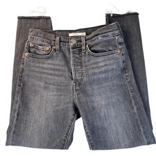 Levi’s Wedgie Jeans Womens 27 x 26 Faded Black Cropped Skinny Button Fly Raw Hem