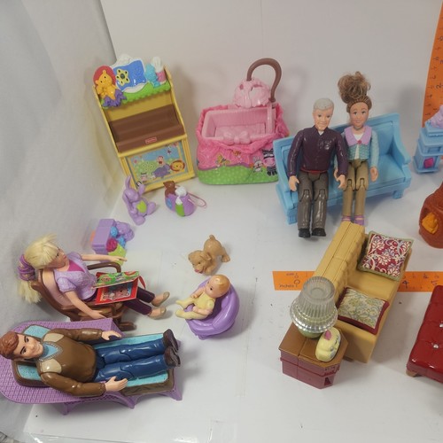 Mattel-Fisher Price Loving Family 6 Barbie dolls + furniture + pets accessories - Picture 4 of 16
