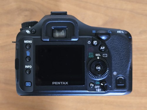 Pentax K10D Digital DSLR Camera with 18-55mm DAL Lens - M2607 - Picture 14 of 16