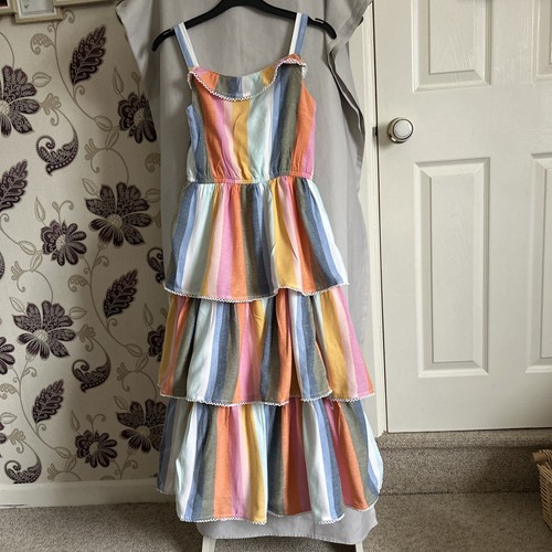 Sommerkleid Mädchen Monsoon. Alter 12-13 Jahre. 3 Ebenen Pastellfarben.