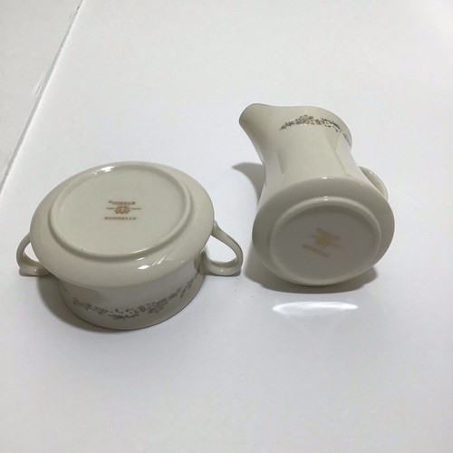 Crema y azucarero vintage Gorham Rondelle Bone China con juego de tapas florales - Imagen 10 de 16