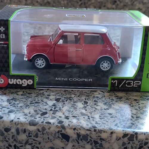 1/32 Burago Mini Cooper