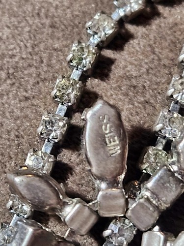 Weiss Vintage Rhinestone Necklace - Picture 3 of 3