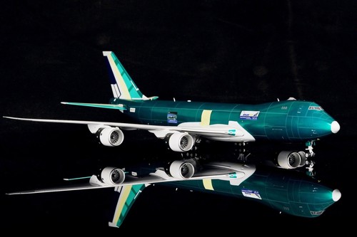 SQ Wings 1:200 Atlas Air Boeing 747-8F N863GT "Assembly Colors" L2015 - Bild 2 von 5
