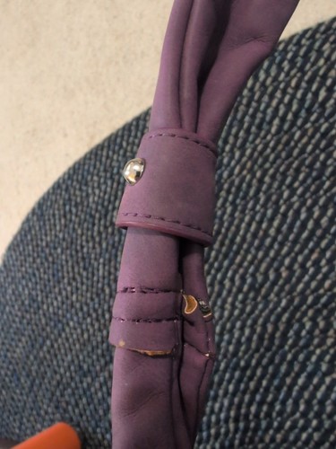 Purple Kensie shoulder bag with free Gummy Bear keychain - Picture 24 of 24