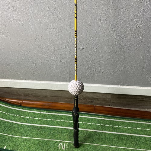 Momentus Golf Speed Whoosh Schwungtrainer Trainingsgriff Rechtshänder 48" Zoll