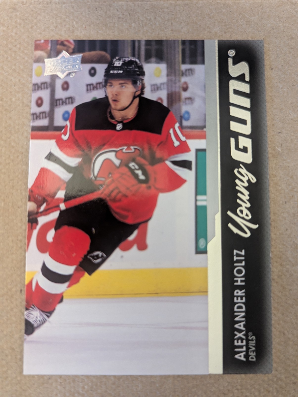 2021-22 NHL Upper Deck Extended Series Young Guns Alexander Holtz #701 (RC) A1