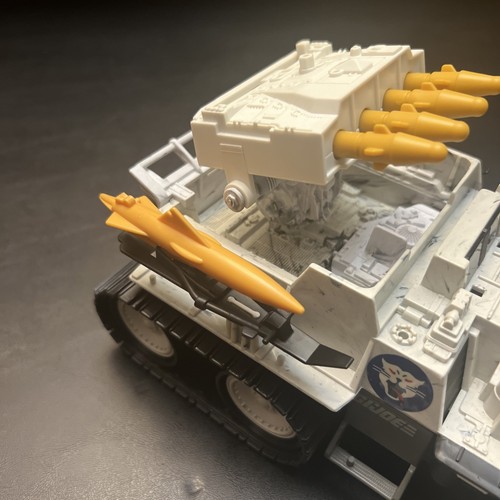 Gi Joe 3.75 Loose Wolf Hound mit White Out v2 2010 Fahrzeug komplett - Bild 2 von 6