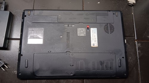 Acer Aspire 5736Z-4336 15.6" Pentium Dual-Core 2.30GHz 2GB RAM 240GB SSD - Picture 8 of 9