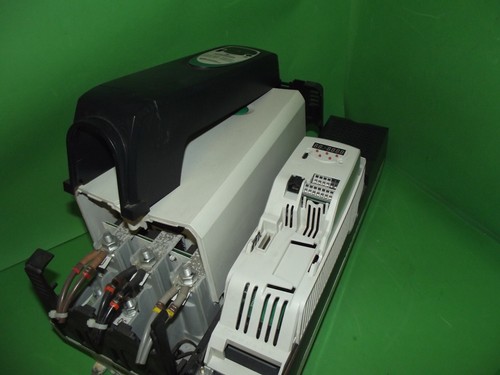 Control Techniques EMERSON COMMANDER SK SK4401 60/68 A 30/37 kW - Picture 6 of 17