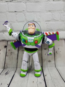 Disney Advanced Talking Buzz Lightyear Action Figure 12/" Official Product