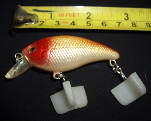 RARE VINTAGE FISHING LURE... MUSTAD OZ RATTLER... GOLDFISH LOOK... 2010 - Picture 2 of 9
