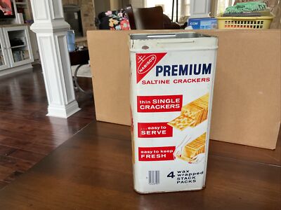Vintage 1970s Nabisco Premium Saltine Crackers 14 oz Tin