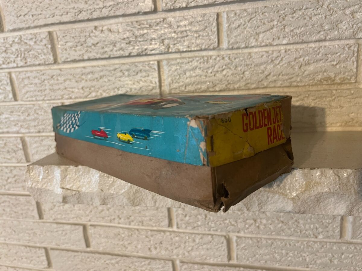 VINTAGE TIN GOLDEN-JET RACER CAR #18 BANDAI MADE IN JAPAN w