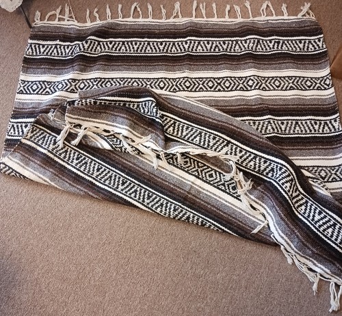 Vintage Frank’s Mexican Serape Coperta Lancio Tessuto Marrone Grigio Nero Bianco 72x50 - Foto 4 di 6