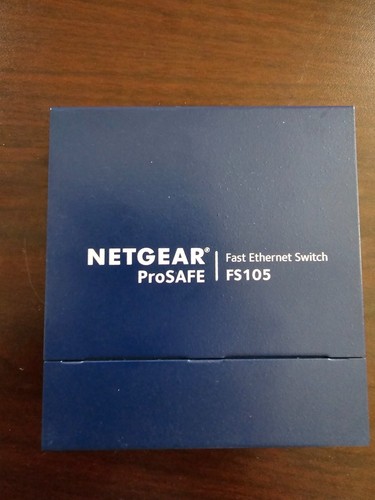  NETGEAR ProSAFE FS105v3 5 PORT FAST ETHERNET SWITCH - Picture 4 of 5