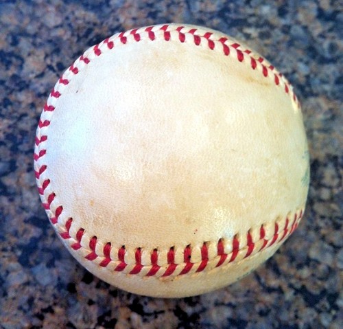 Early Wynn, HOF '72, signed OAL Harridge Baseball PSA & signed Senators Hat - Picture 7 of 14