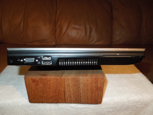 Dell Latitude E6410 Laptop Computer -14"Screen -Windows 10 -250 GB HDD -8 GB Ram - Picture 9 of 10