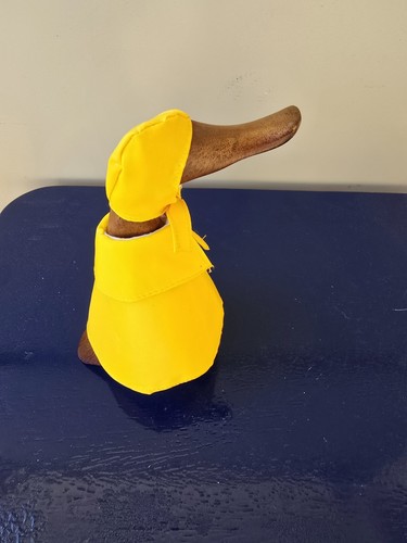 Wooden ducks in a yellow raincoat wood carving cute duckies spring showers decor - Picture 4 of 20